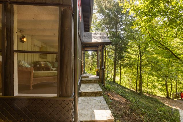 7941 Fernvale Rd, Fairview, TN 37062