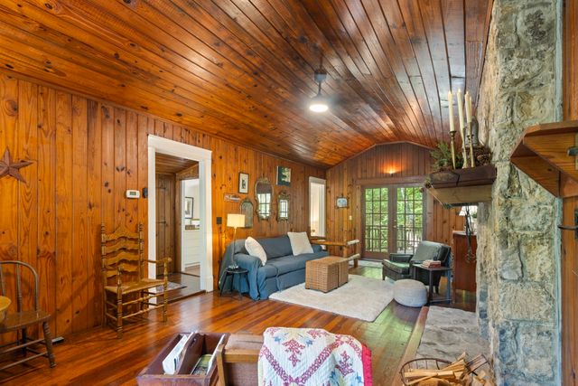 7941 Fernvale Rd, Fairview, TN 37062