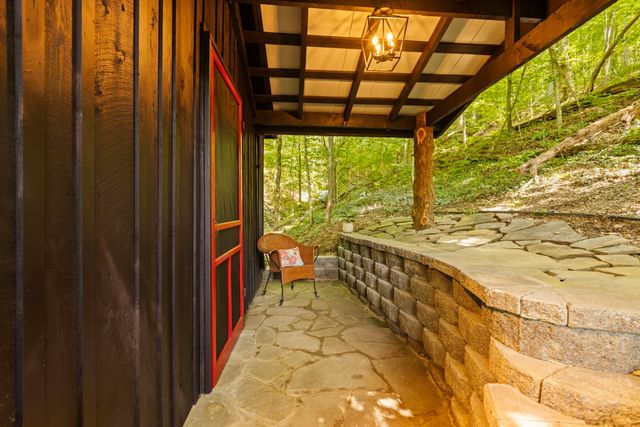 7941 Fernvale Rd, Fairview, TN 37062