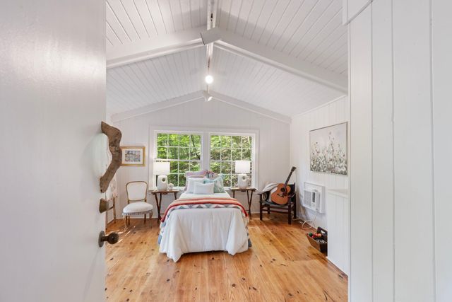 7941 Fernvale Rd, Fairview, TN 37062