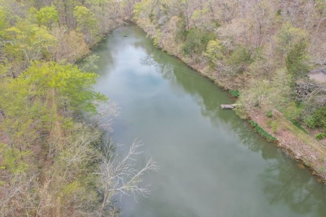 7941 Fernvale Rd, Fairview, TN 37062