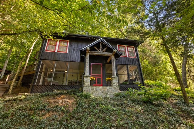 7941 Fernvale Rd, Fairview, TN 37062