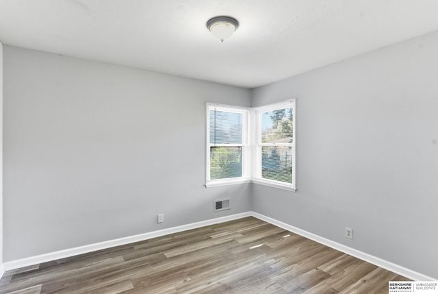 4925 Browne Street, Omaha, NE 68104