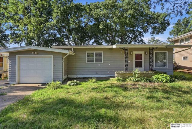4925 Browne Street, Omaha, NE 68104