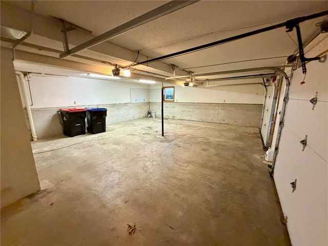 406 Chapel Road, Warrensburg, MO 64093