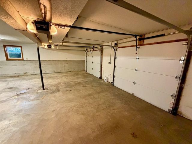 406 Chapel Road, Warrensburg, MO 64093