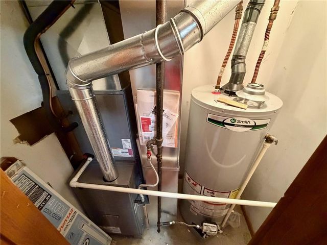 406 Chapel Road, Warrensburg, MO 64093