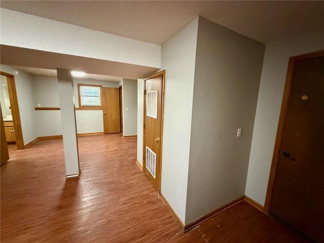 406 Chapel Road, Warrensburg, MO 64093