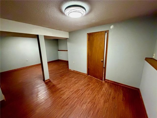 406 Chapel Road, Warrensburg, MO 64093