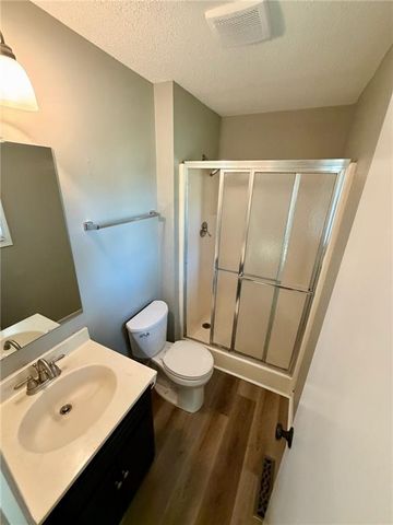 406 Chapel Road, Warrensburg, MO 64093