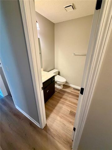 406 Chapel Road, Warrensburg, MO 64093