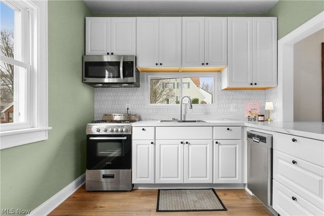 250 Morningview Avenue, Akron, OH 44305