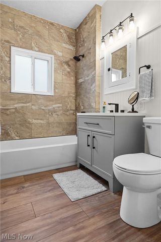 250 Morningview Avenue, Akron, OH 44305