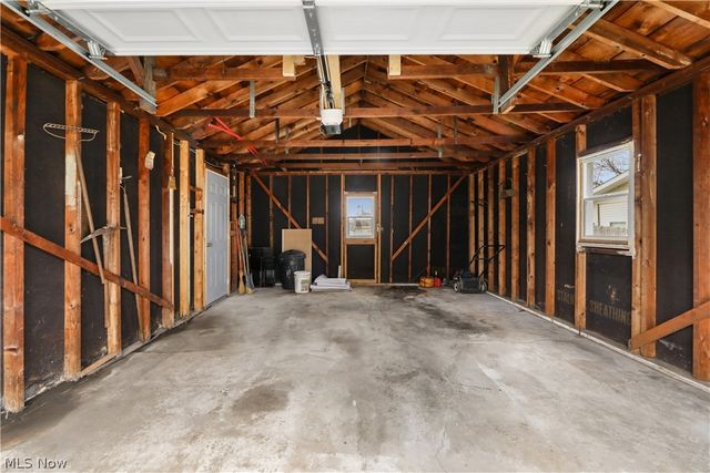 250 Morningview Avenue, Akron, OH 44305