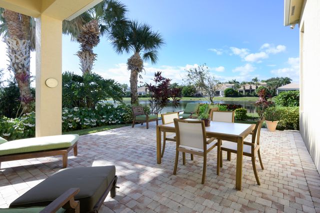 233 Andalusia Drive, Palm Beach Gardens, FL 33418