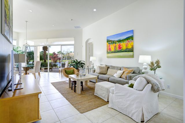 233 Andalusia Drive, Palm Beach Gardens, FL 33418