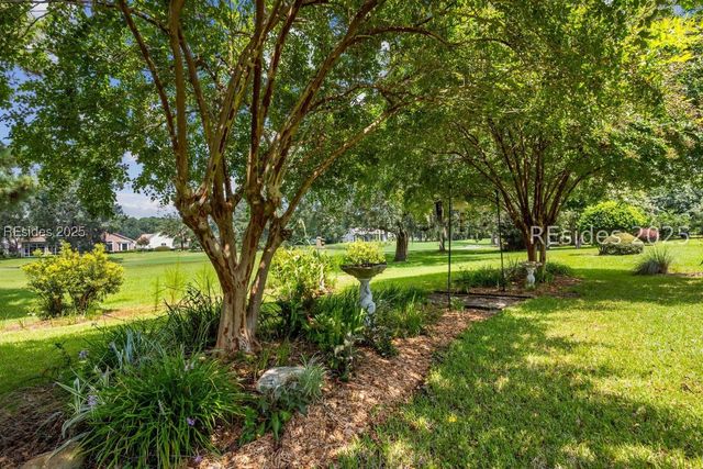 62 Coburn Dr W, Bluffton, SC 29909