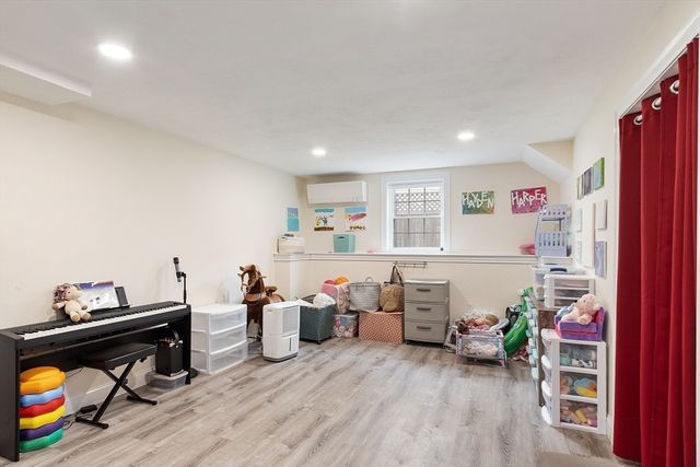 46 Jordan Road, Holden, MA 01520