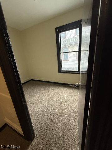 1432 E 33rd Street, Cleveland, OH 44114