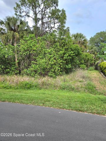 697 Scotten Avenue SW, Palm Bay, FL 32908