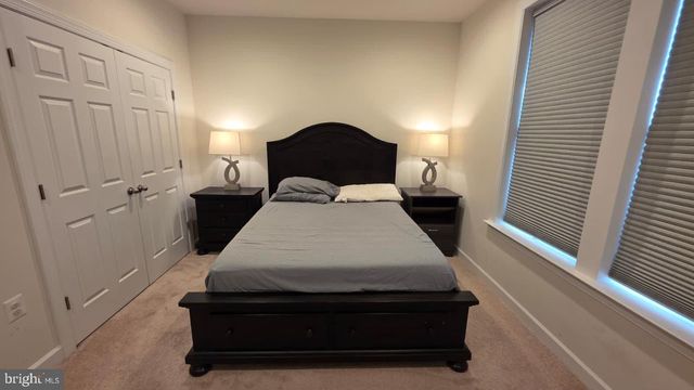 4118 ELMWOOD ST, Chantilly, VA 20151
