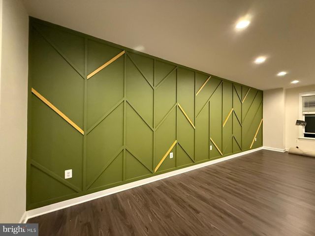 4118 ELMWOOD ST, Chantilly, VA 20151
