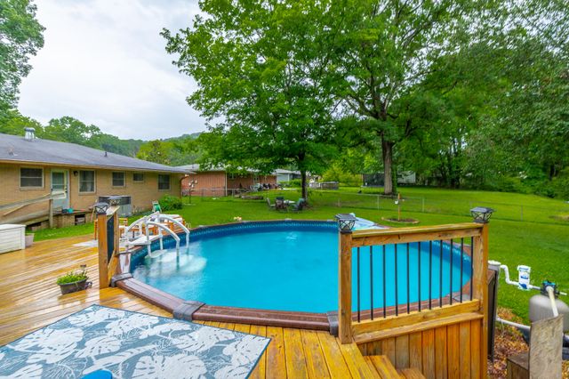 720 Fricks Lane, Rossville, GA 30741