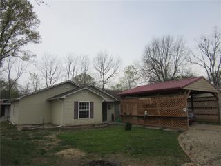 2121 Pike Street, Poplar Bluff, MO 63901