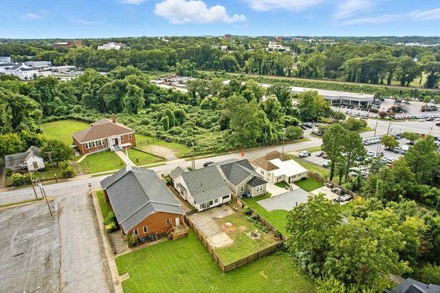 321 N Dean Street, Spartanburg, SC 29302