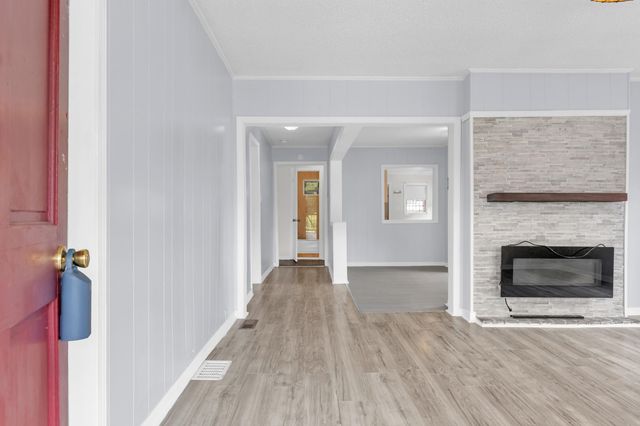321 N Dean Street, Spartanburg, SC 29302