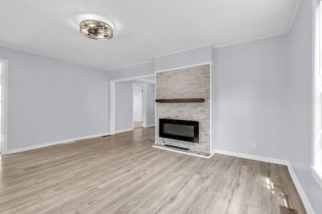 321 N Dean Street, Spartanburg, SC 29302