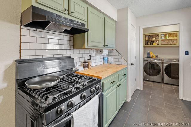 20283 W Hickory Drive, Sapulpa, OK 74066