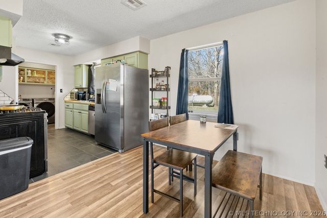 20283 W Hickory Drive, Sapulpa, OK 74066