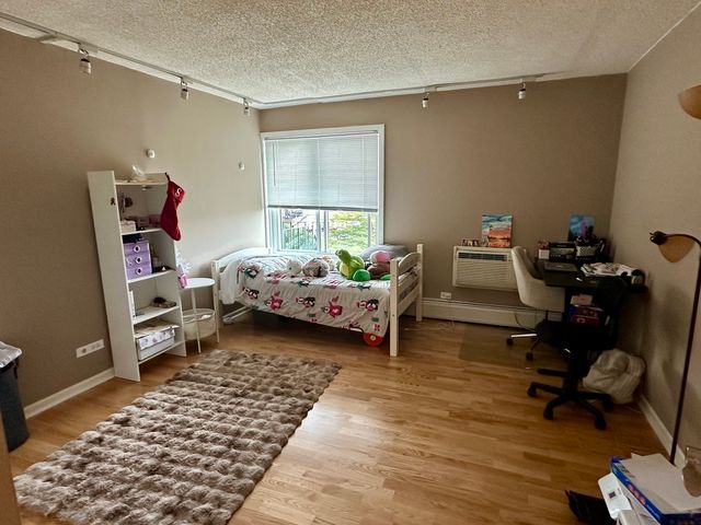 16 E OLD WILLOW Road 414S, Prospect Heights, IL 60070