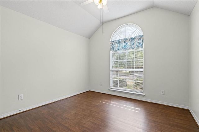 6740 Barnes Drive E, Theodore, AL 36582