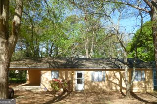 6627 Bent Creek Drive, Rex, GA 30273