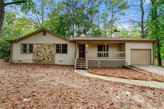 99 OAK CREEK Court, Dallas, GA 30157