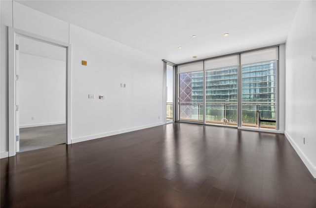 2900 Mckinnon Street 403, Dallas, TX 75201