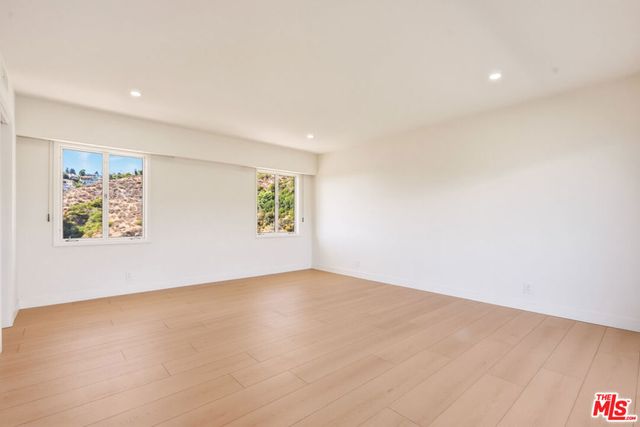 1682 Larco Way, Glendale, CA 91202