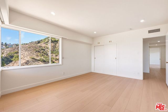 1682 Larco Way, Glendale, CA 91202