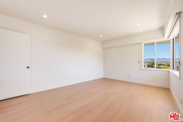 1682 Larco Way, Glendale, CA 91202