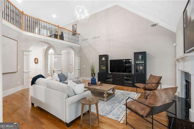 109 Hawks Bend, Canton, GA 30115