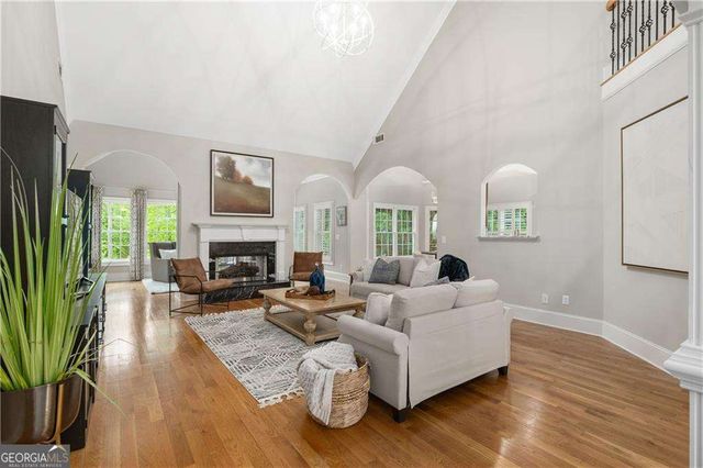 109 Hawks Bend, Canton, GA 30115