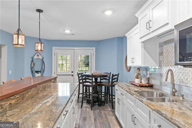 109 Hawks Bend, Canton, GA 30115