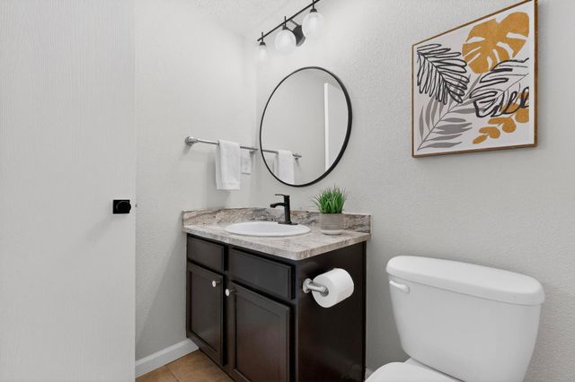 5632 Bald Eagle Road NW, Albuquerque, NM 87114