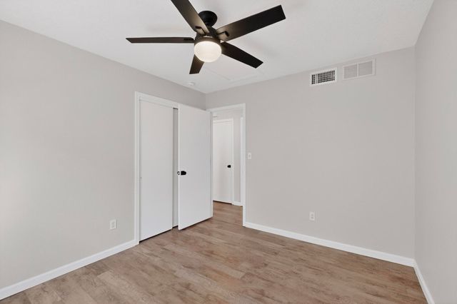 5632 Bald Eagle Road NW, Albuquerque, NM 87114