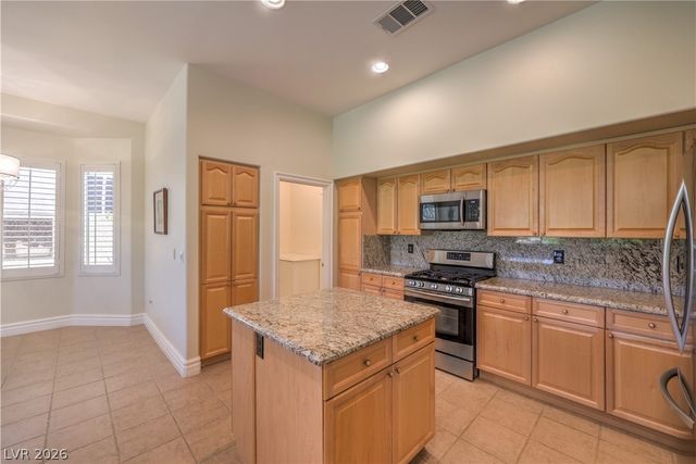 251 Cliff Valley Drive, Las Vegas, NV 89148