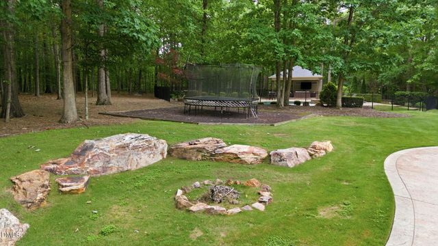 264 E Walker Woods Lane, Clayton, NC 27527
