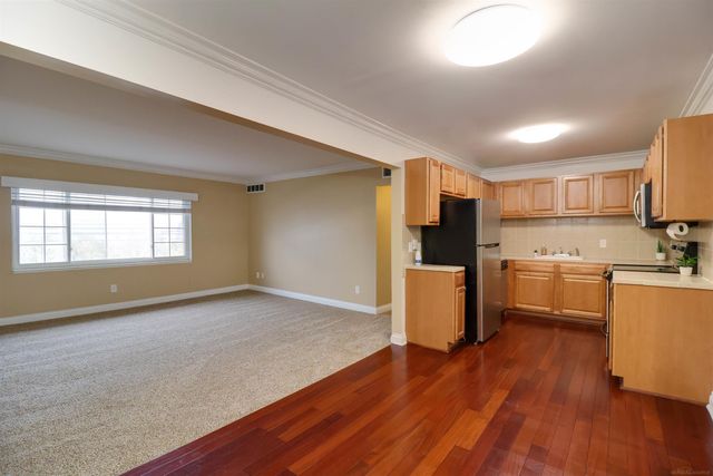 2311 Walton Boulevard, Rochester Hills, MI 48309