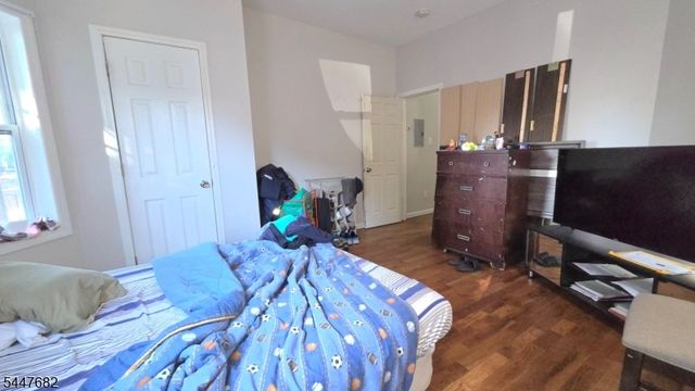 283 N 5Th St, Newark City, NJ 07107